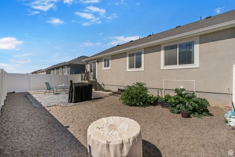 Tiny photo for 4132 N POPLAR ST E, Eagle Mountain, UT 84005 (MLS # 2102345)