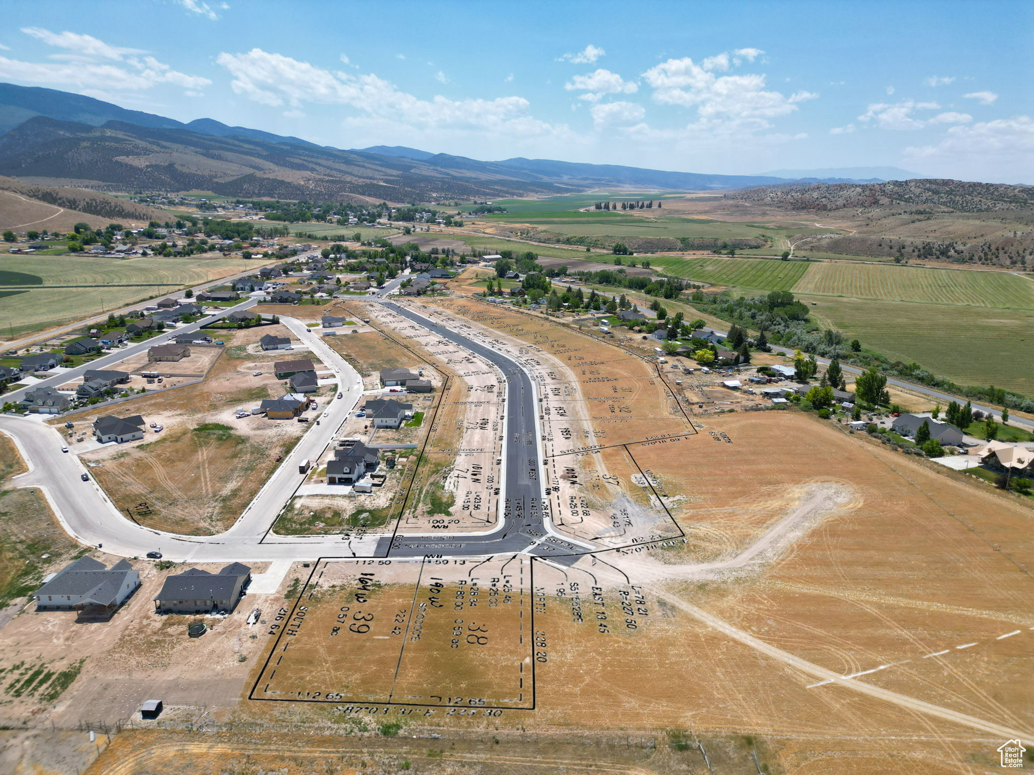 LOT #28 MAYFIELD ESTATES PHASE 1V LLC. - Land