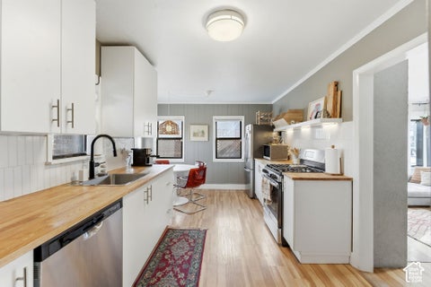 Tiny photo for 321 E 6240 S, Murray, UT 84107 (MLS # 2188426)