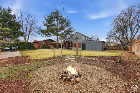 Tiny photo for 321 E 6240 S, Murray, UT 84107 (MLS # 2188426)