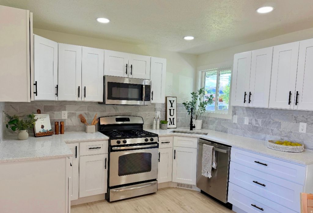 Photo of 4915 W JANETTE AVE, Salt Lake City, UT 84120 (MLS # 2142288)