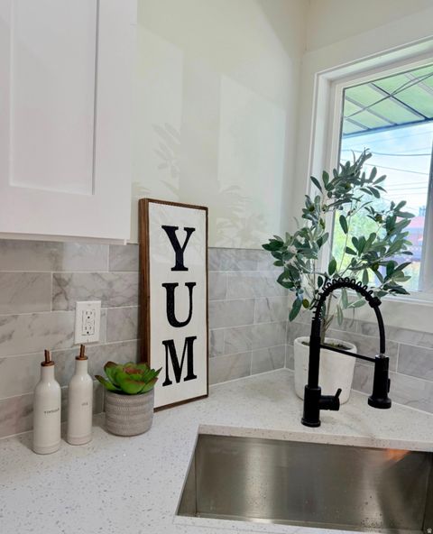 Tiny photo for 4915 W JANETTE AVE, Salt Lake City, UT 84120 (MLS # 2142288)