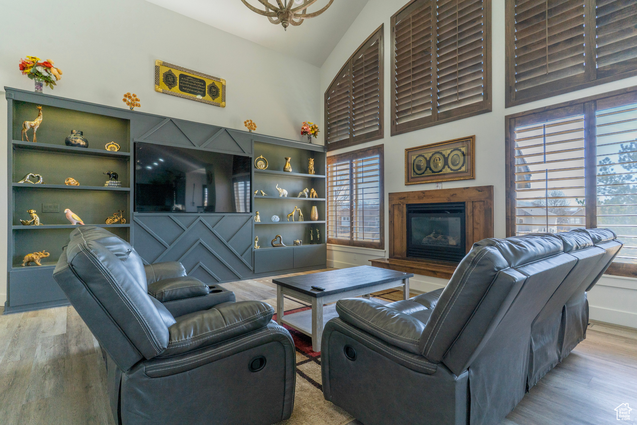1353 W Carriage View Ct, South Jordan, Utah image 10