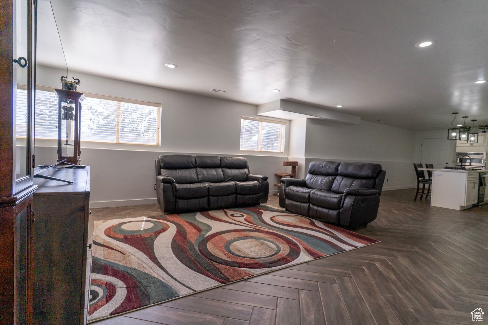 1353 W Carriage View Ct, South Jordan, Utah image 25