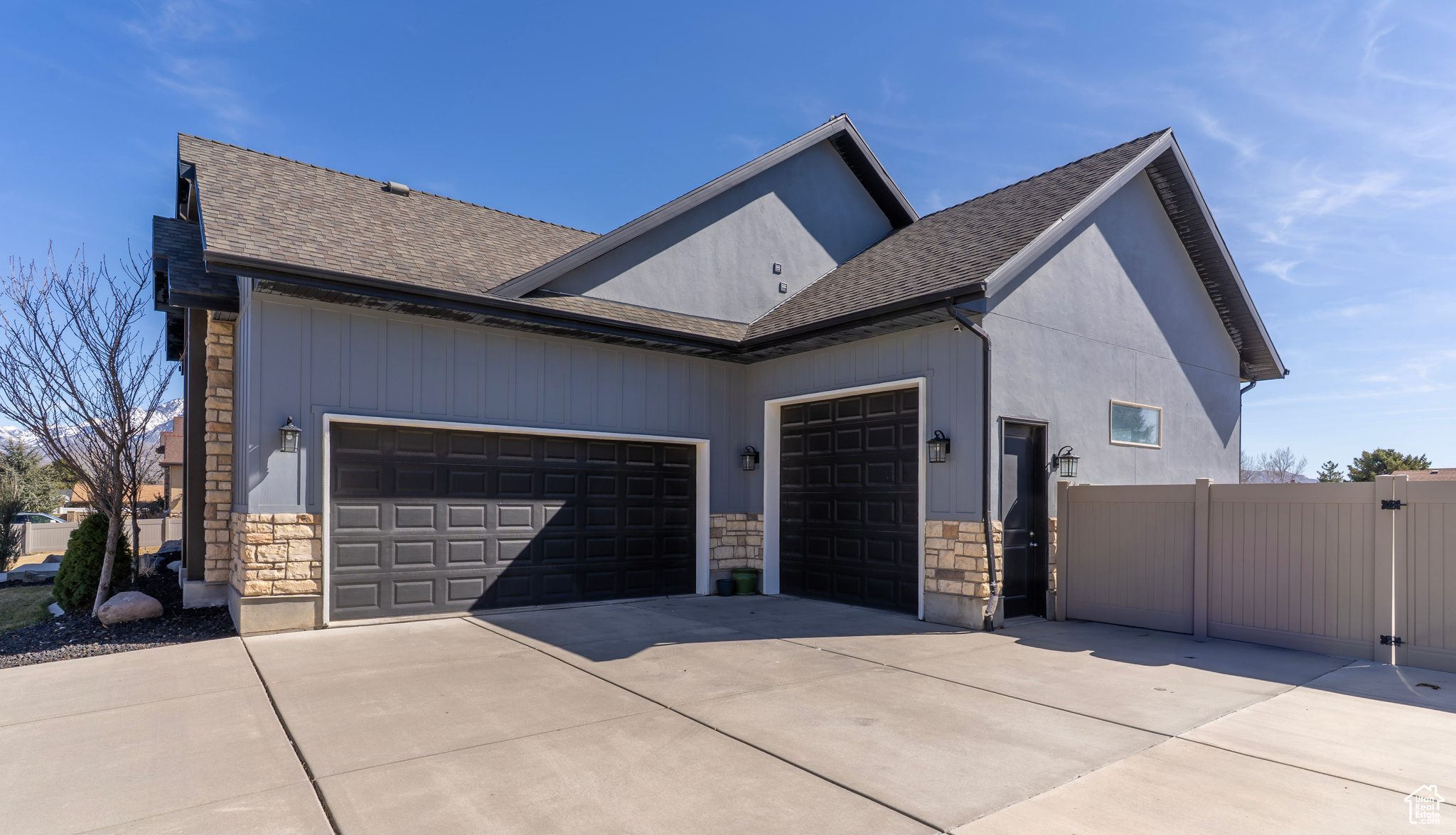1353 W Carriage View Ct, South Jordan, Utah image 3