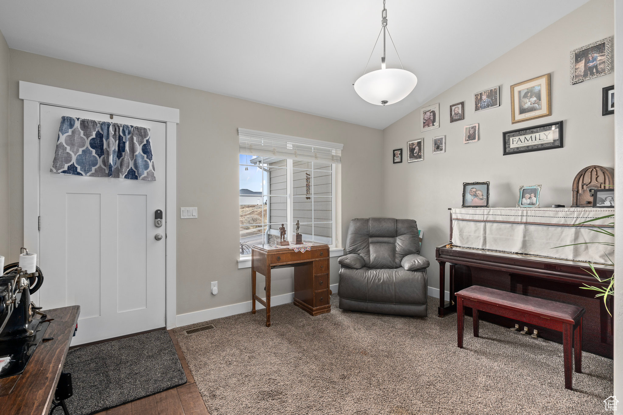 70 N Angelous Dr, Santaquin, Utah image 4