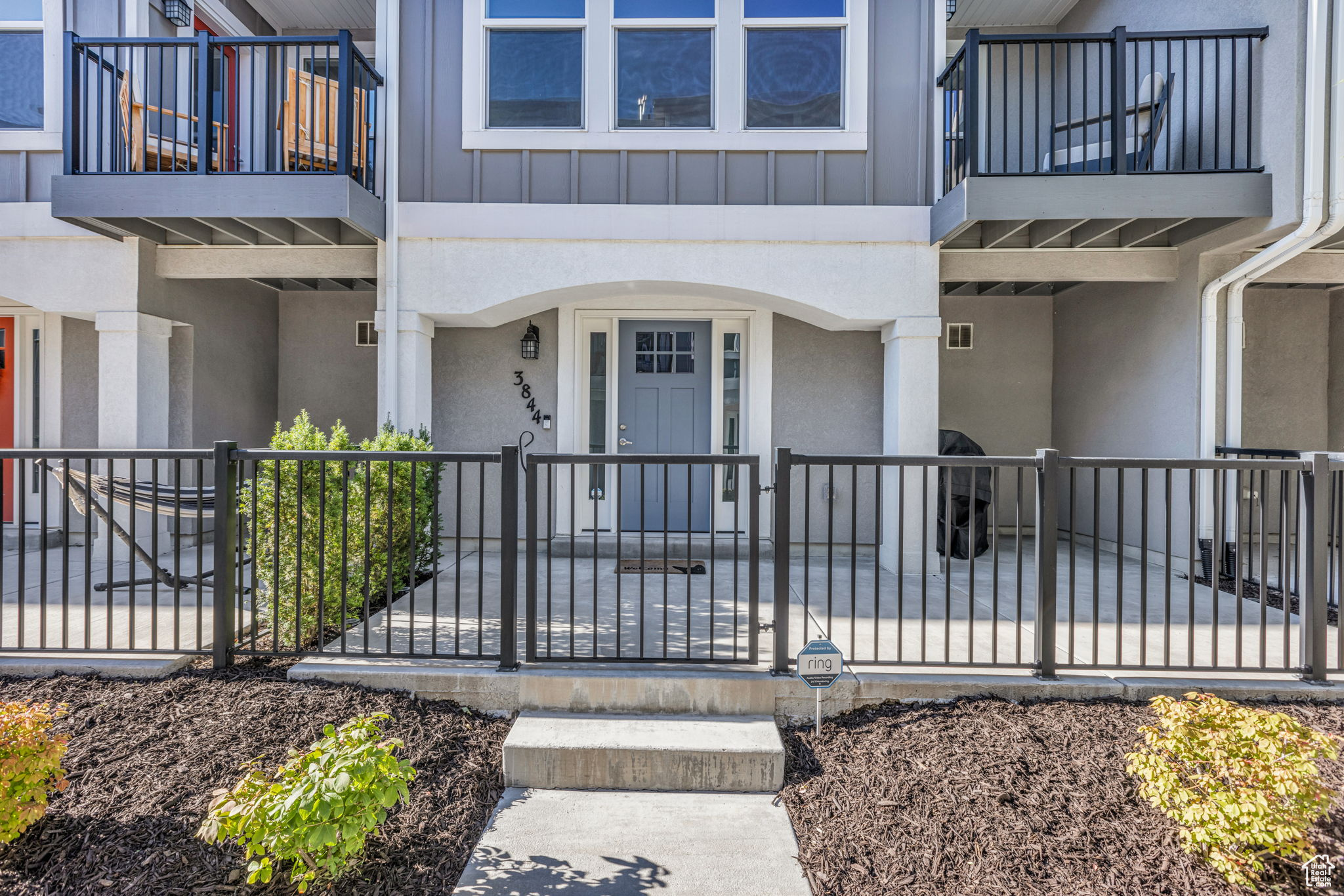 MUIRHOUSE - Residential