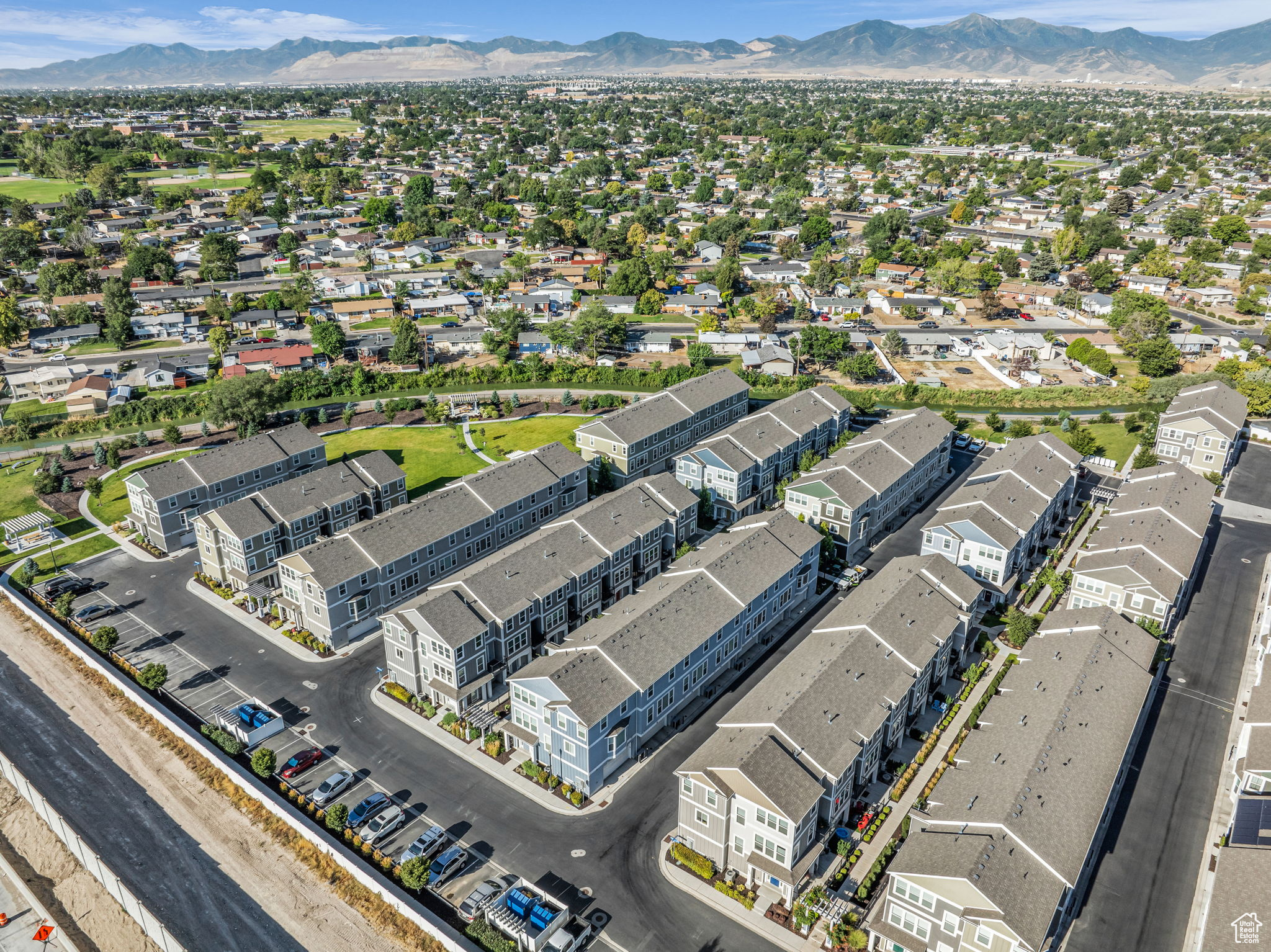 MUIRHOUSE - Residential