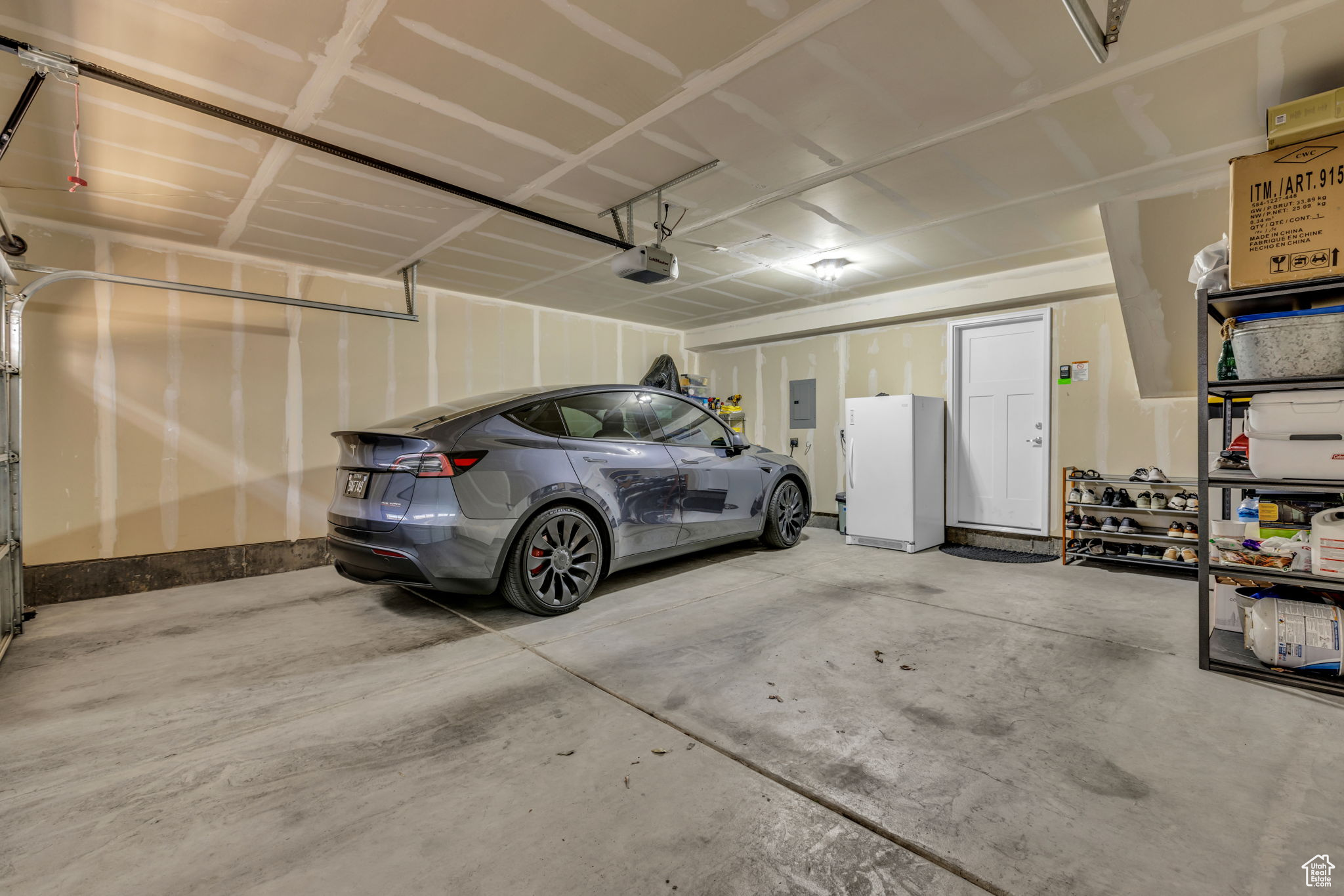 MUIRHOUSE - Residential