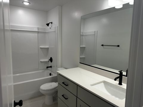 Tiny photo for 26 S MOONLIT RD, Mapleton, UT 84664 (MLS # 2132152)