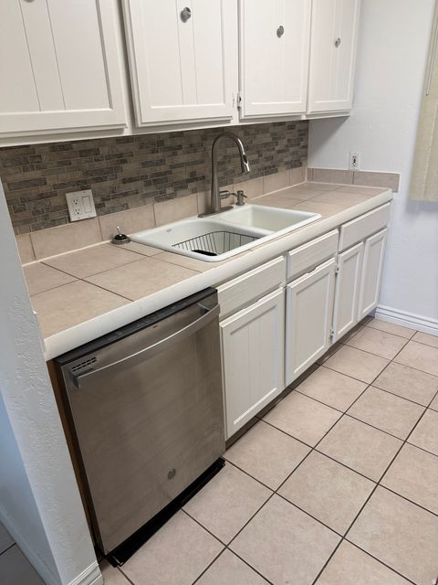 Tiny photo for 2270 E 4500 S #1C, Holladay, UT 84117 (MLS # 2141080)