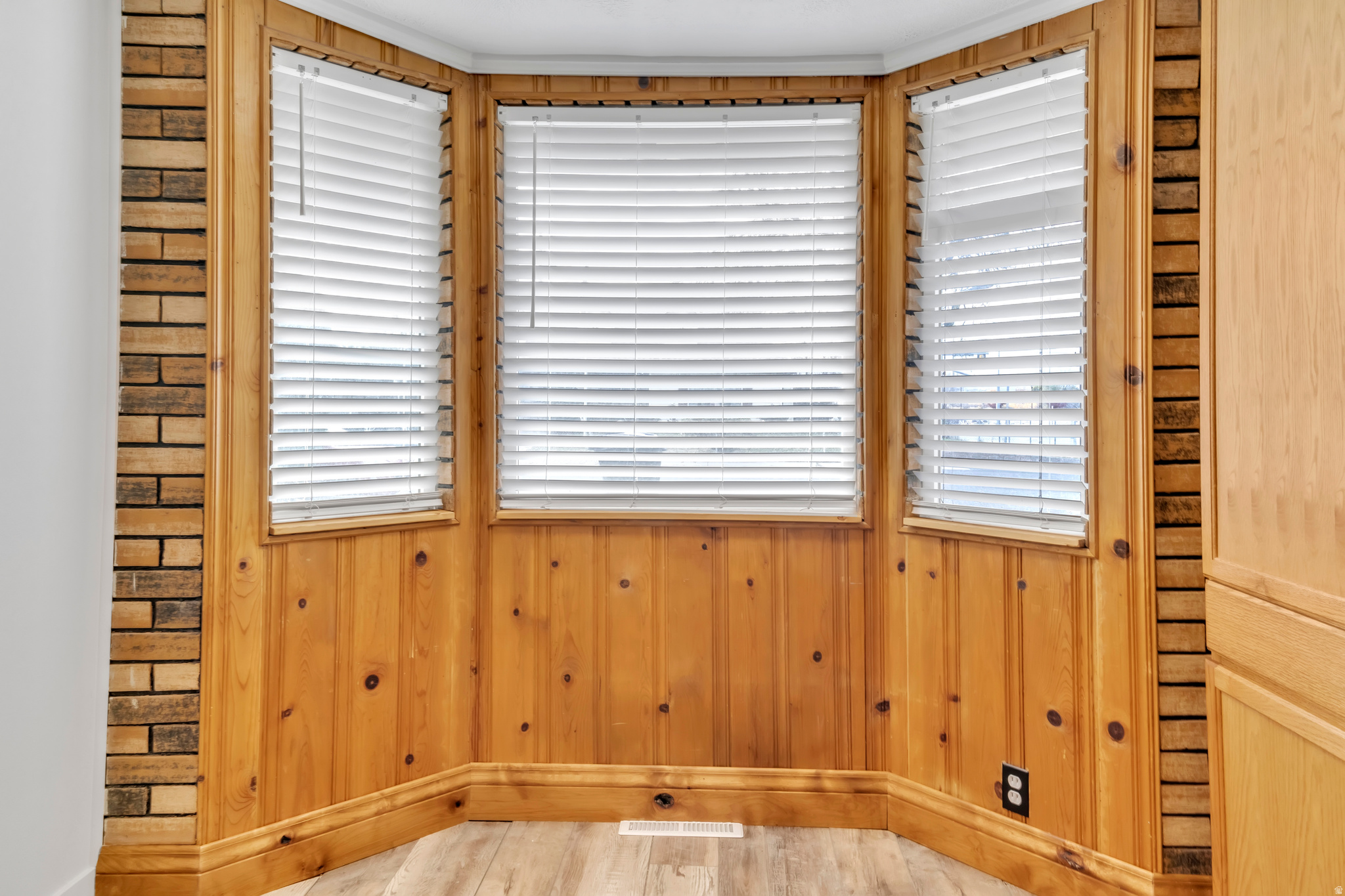 WHITE CITY #6 SUB - Residential