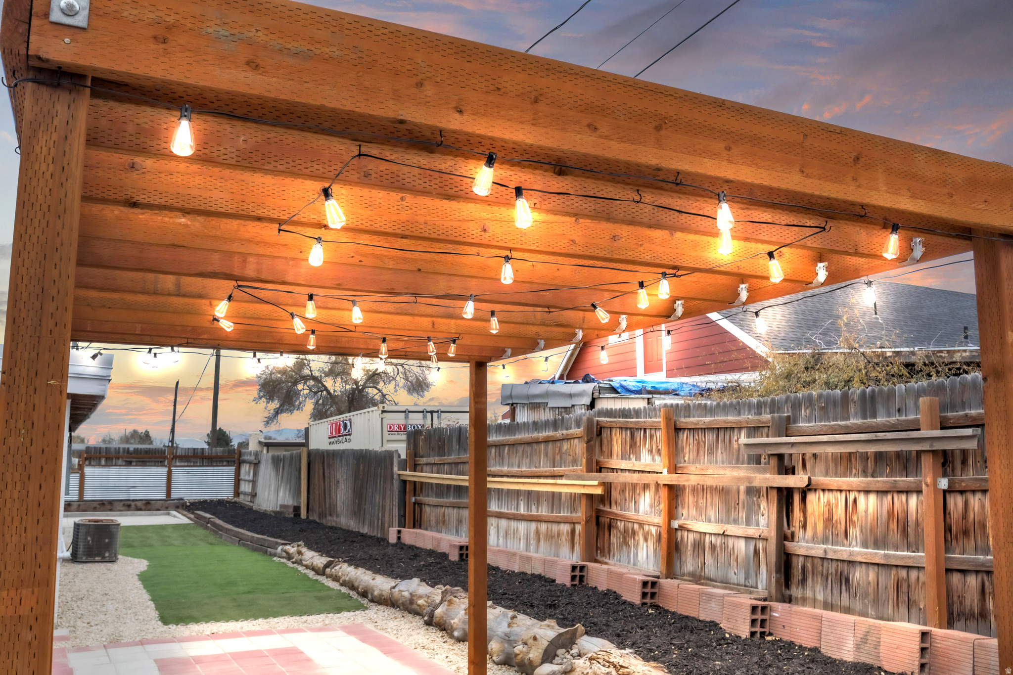 WHITE CITY #6 SUB - Residential