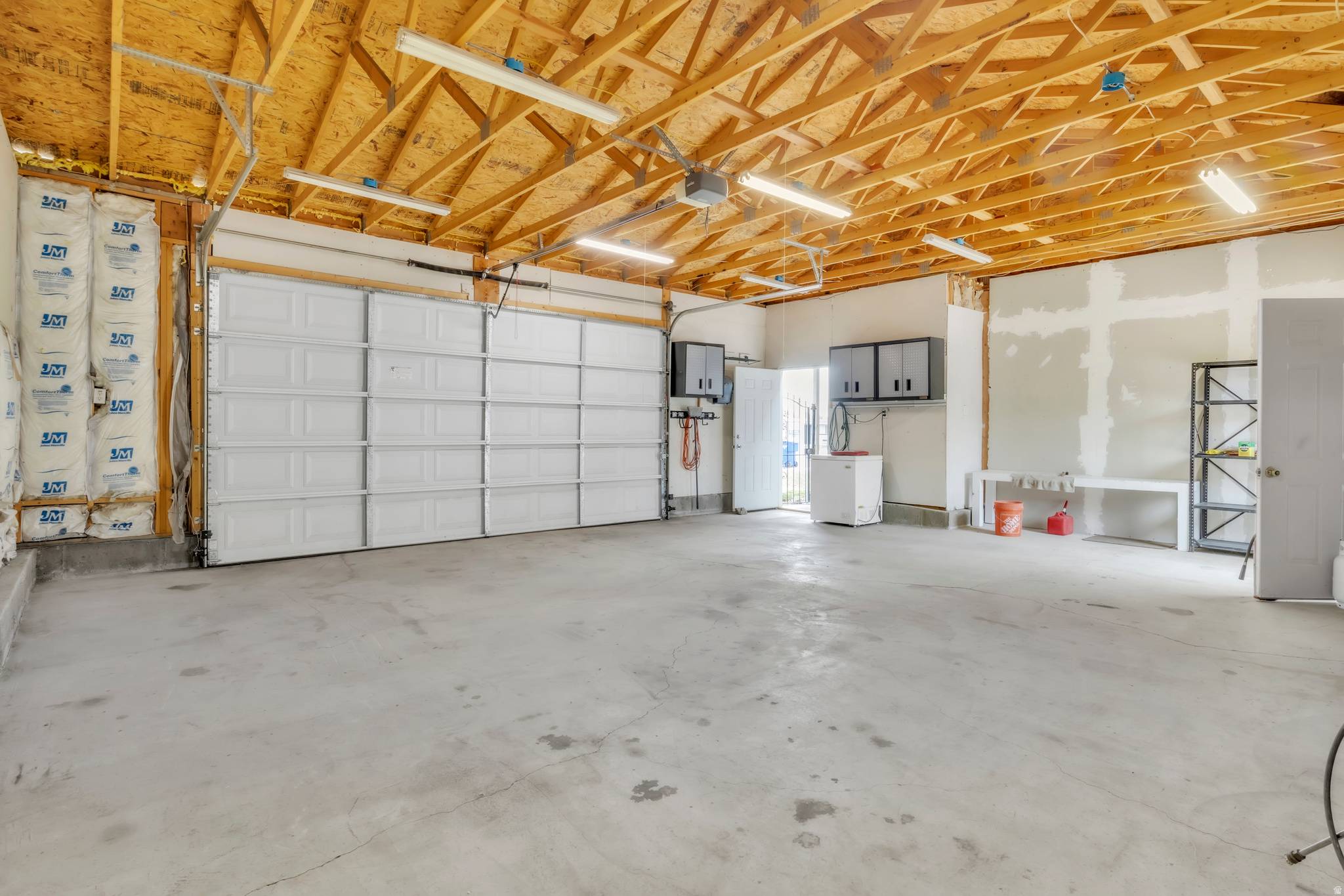 WHITE CITY #6 SUB - Residential