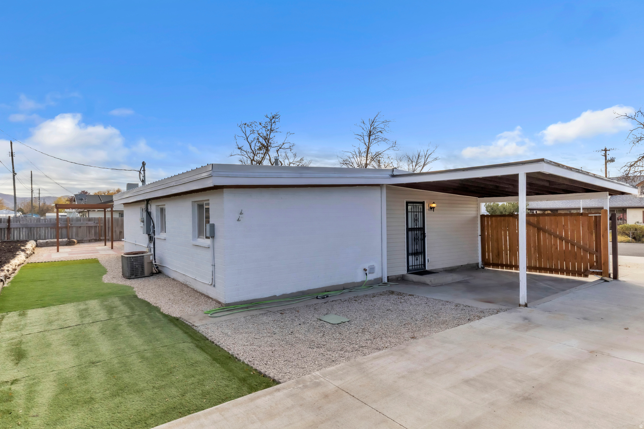 WHITE CITY #6 SUB - Residential