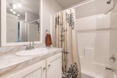 Tiny photo for 1150 W RED HILLS PKWY #57, Washington, UT 84780 (MLS # 2115156)