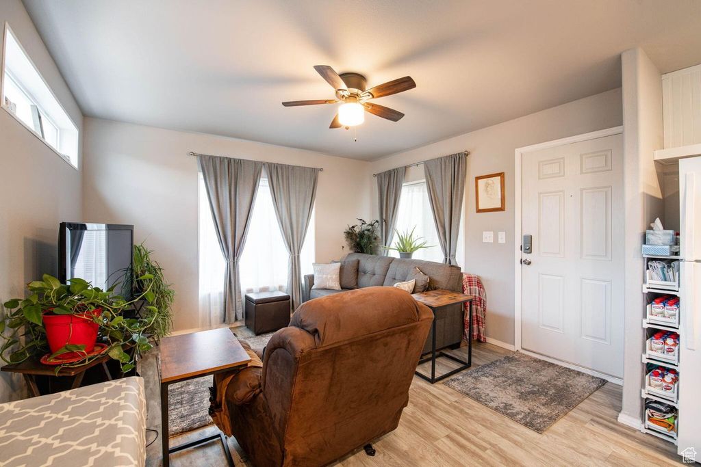 Photo of 1150 W RED HILLS PKWY #57, Washington, UT 84780 (MLS # 2115156)