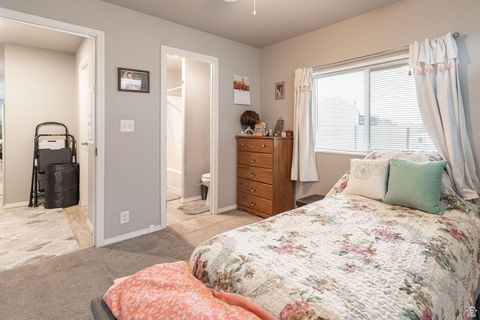 Tiny photo for 1150 W RED HILLS PKWY #57, Washington, UT 84780 (MLS # 2115156)