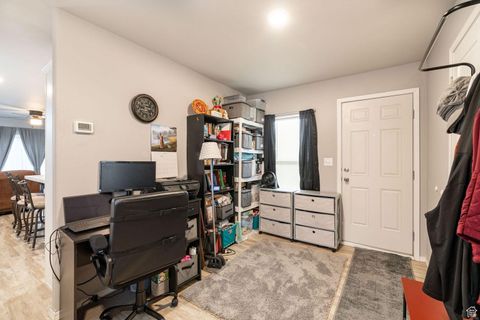 Tiny photo for 1150 W RED HILLS PKWY #57, Washington, UT 84780 (MLS # 2115156)