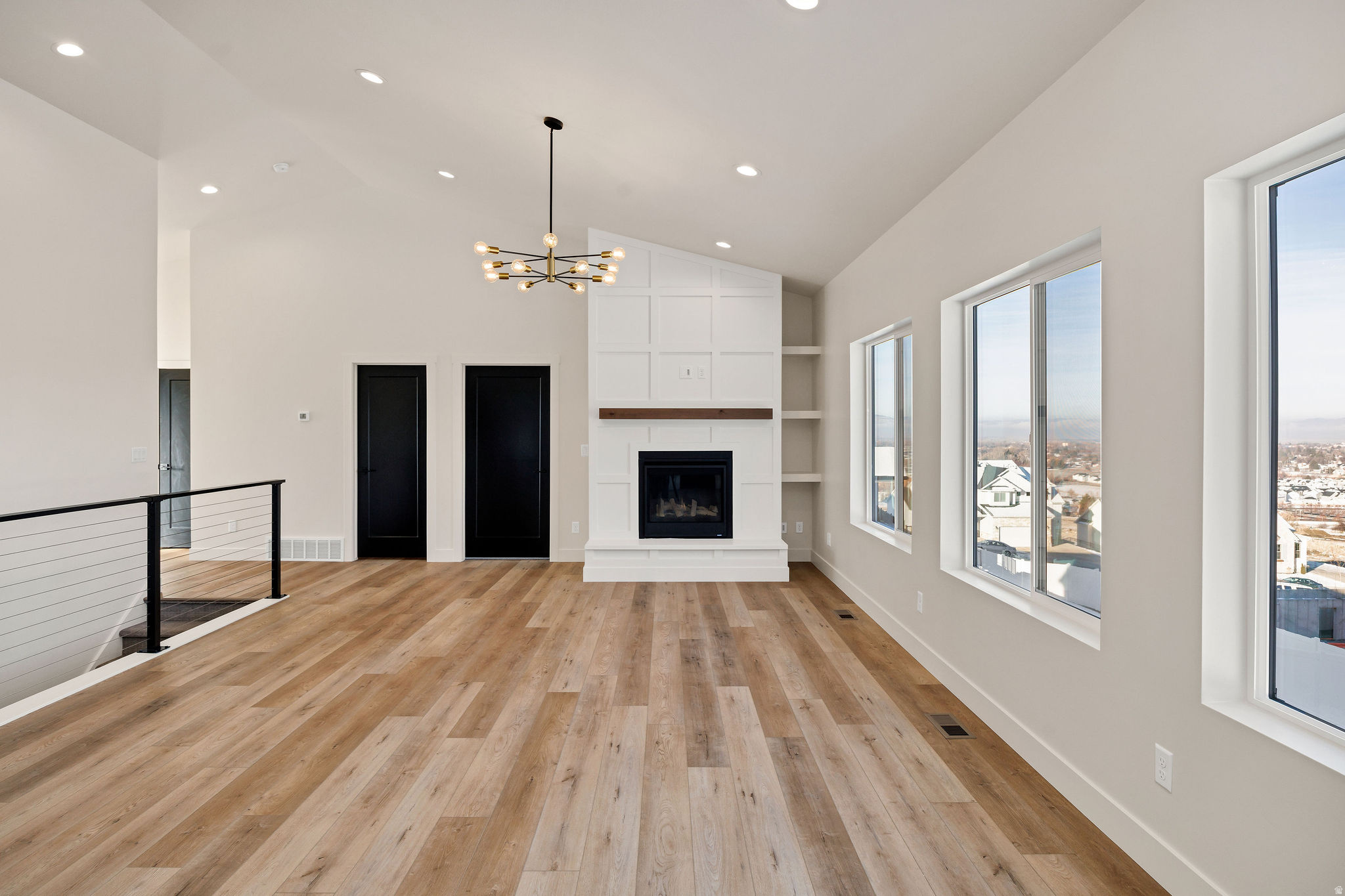 HOMES ON THE KNOLL - Residential