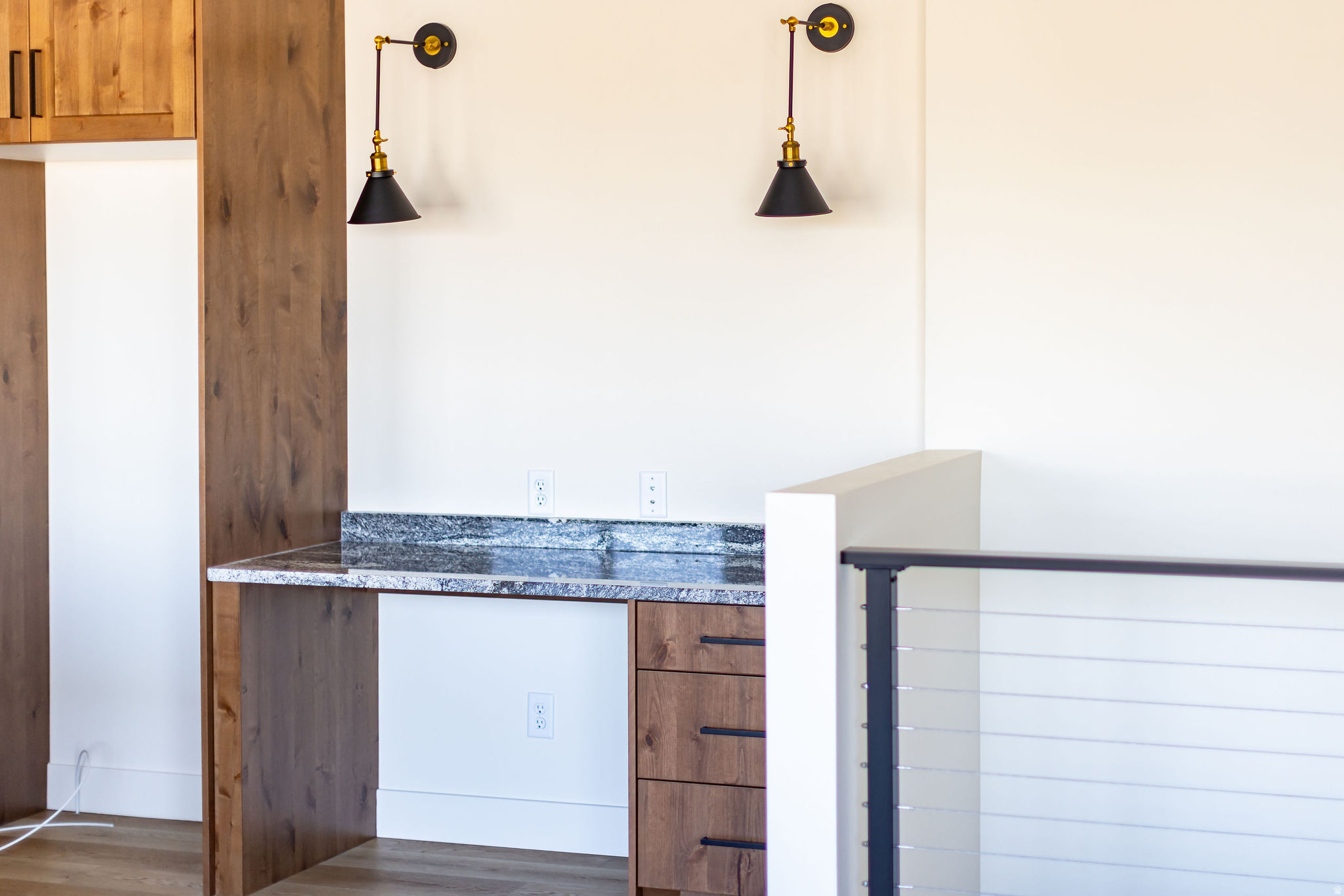 HOMES ON THE KNOLL - Residential