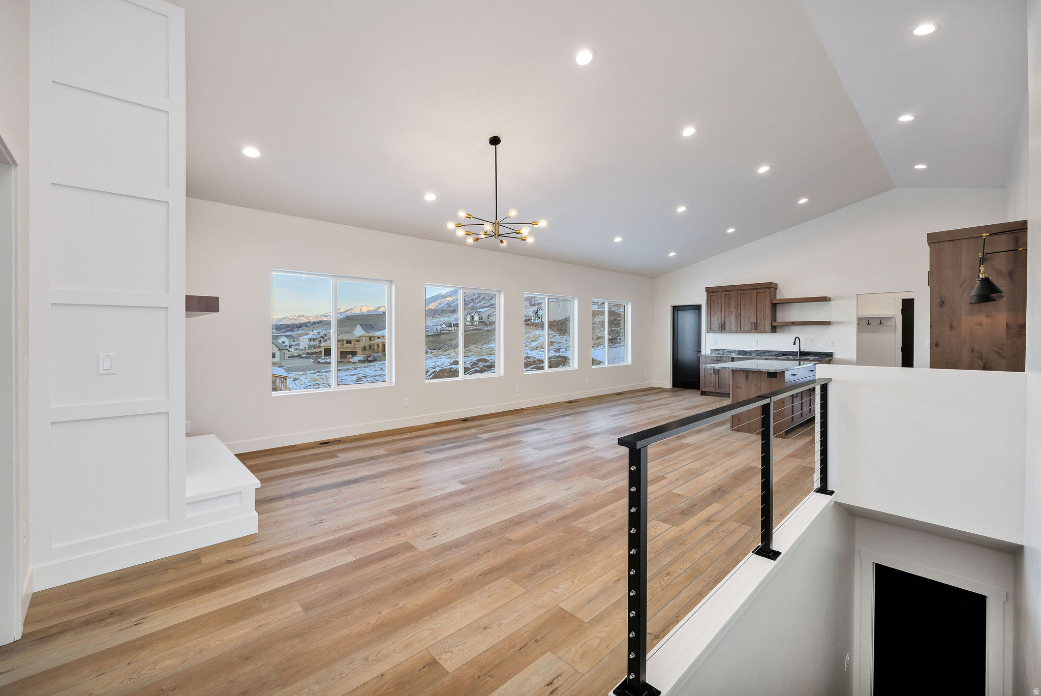 HOMES ON THE KNOLL - Residential