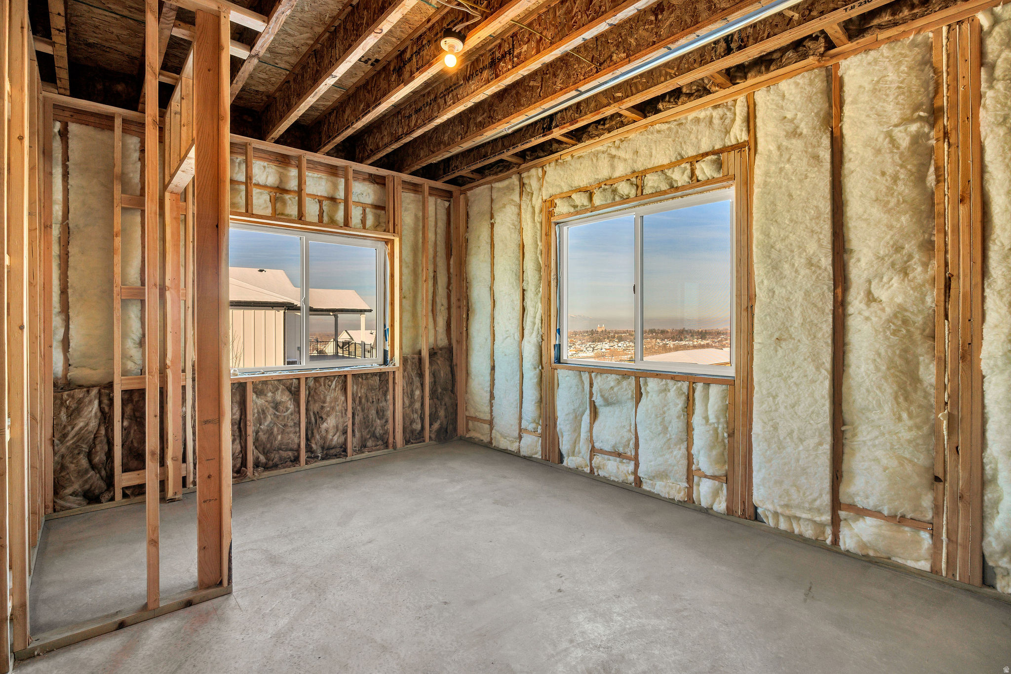 HOMES ON THE KNOLL - Residential