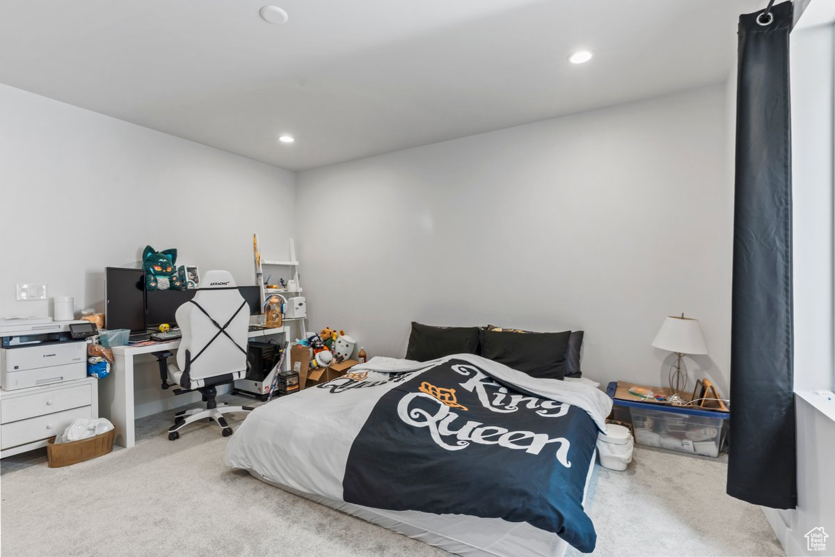 RIDGE SUB - Residential