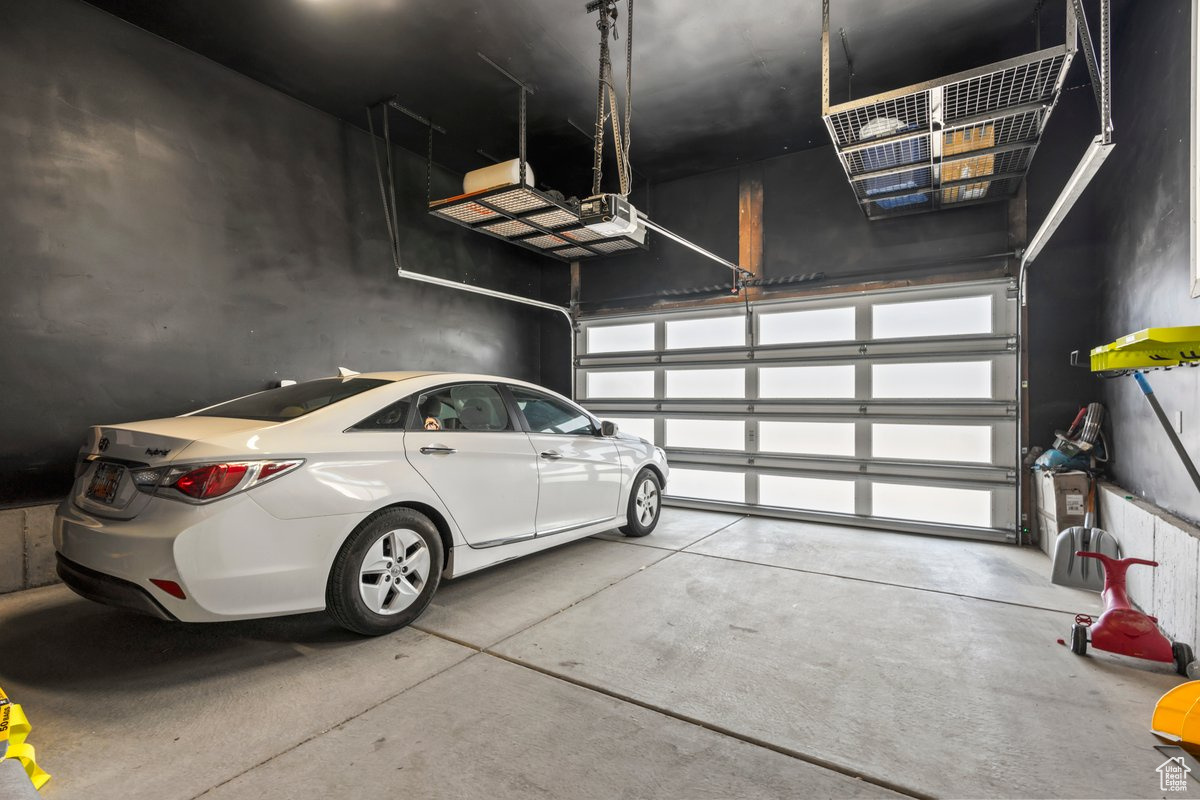 RIDGE SUB - Residential