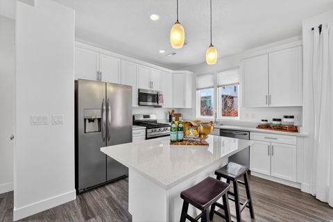 Tiny photo for 5033 W DAYBREAK PKWY S, South Jordan, UT 84009 (MLS # 2122980)