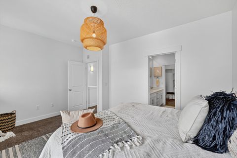 Tiny photo for 5033 W DAYBREAK PKWY S, South Jordan, UT 84009 (MLS # 2122980)