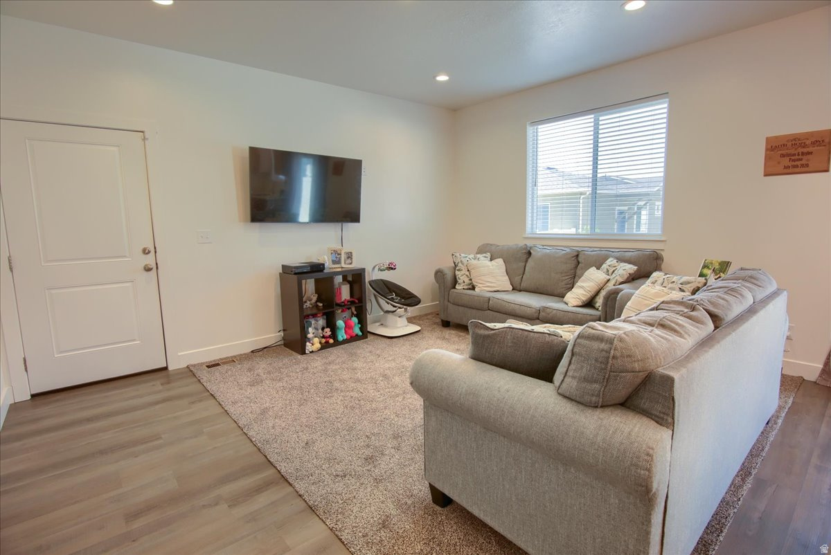 ASPEN RIDGES - Residential