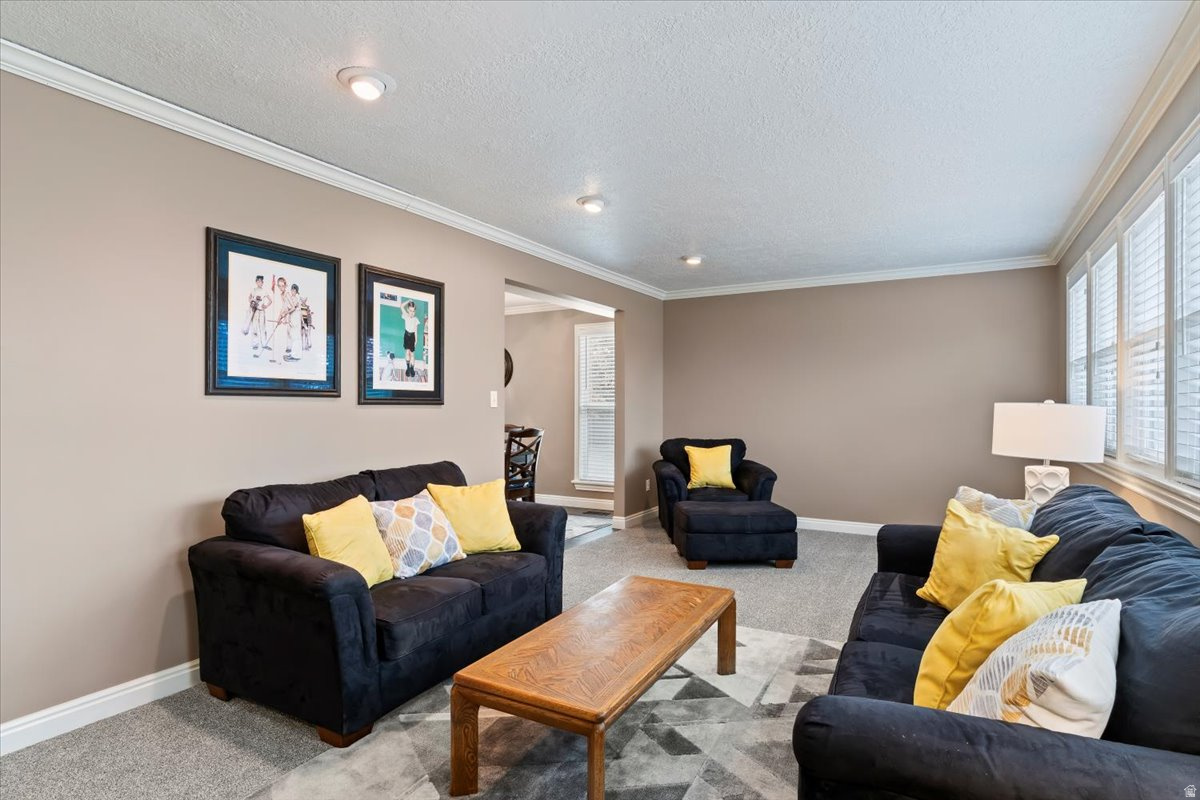 1512 CHERRY BLOSSOM DR