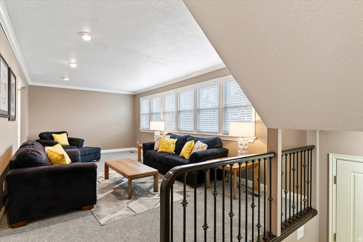 1512 CHERRY BLOSSOM DR