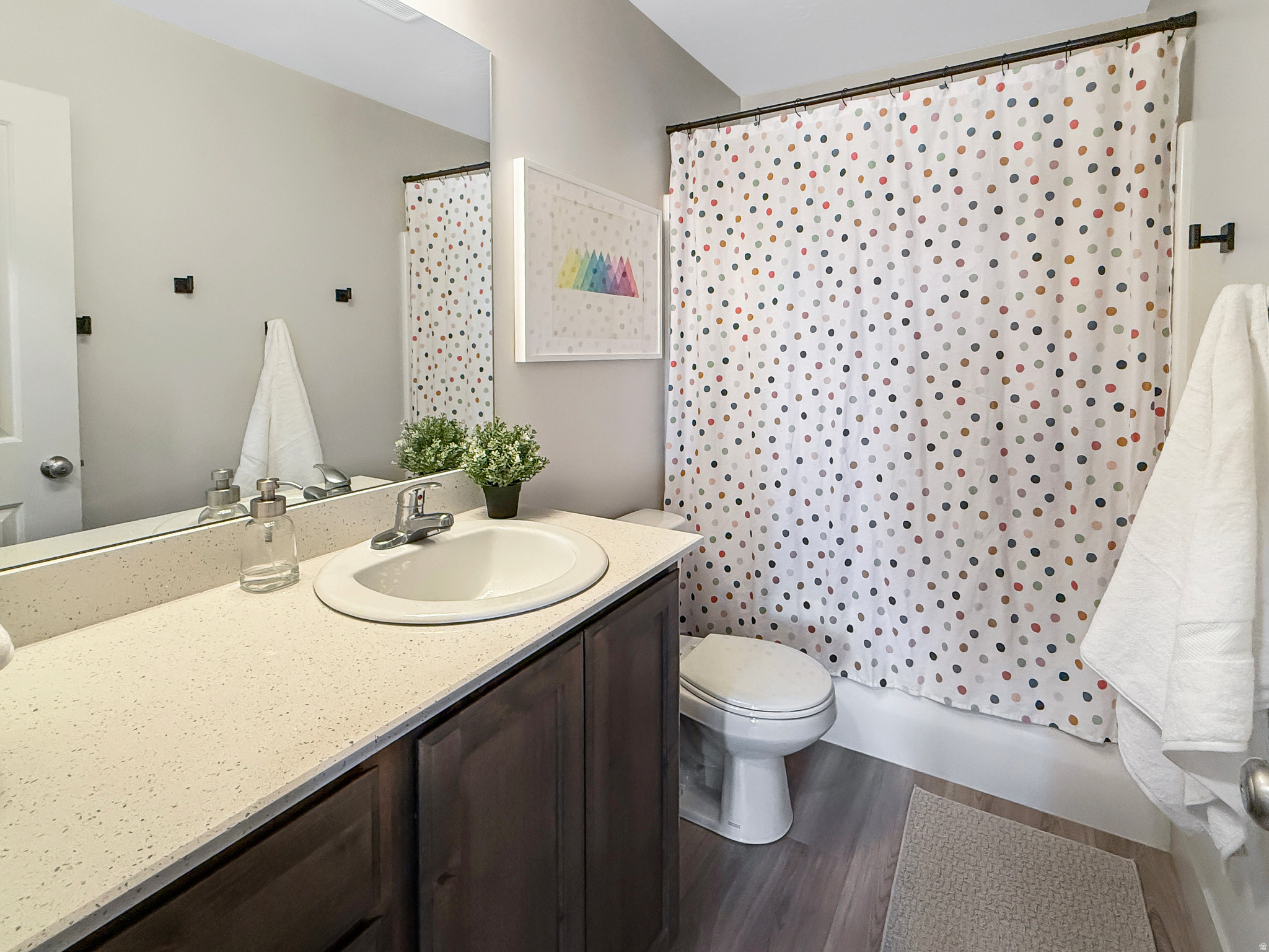 MAPLETON VILLAGE - Residential