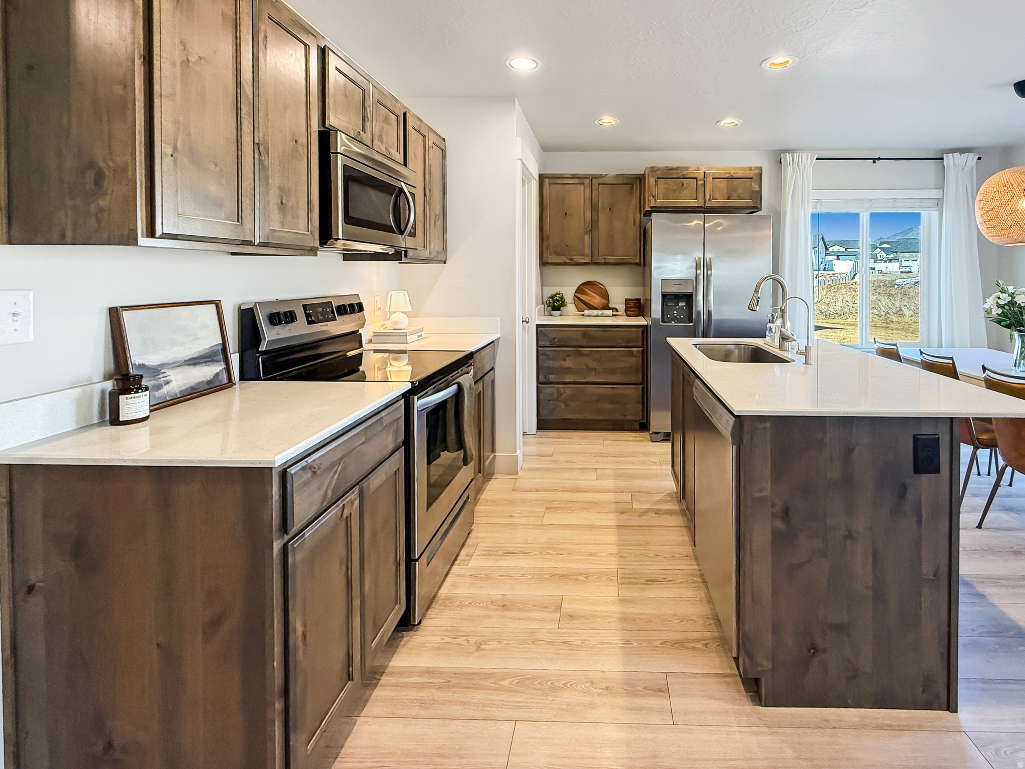 MAPLETON VILLAGE - Residential