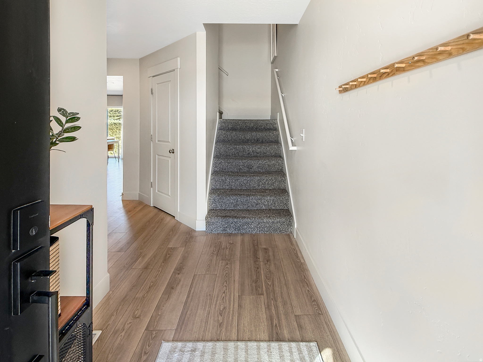 MAPLETON VILLAGE - Residential