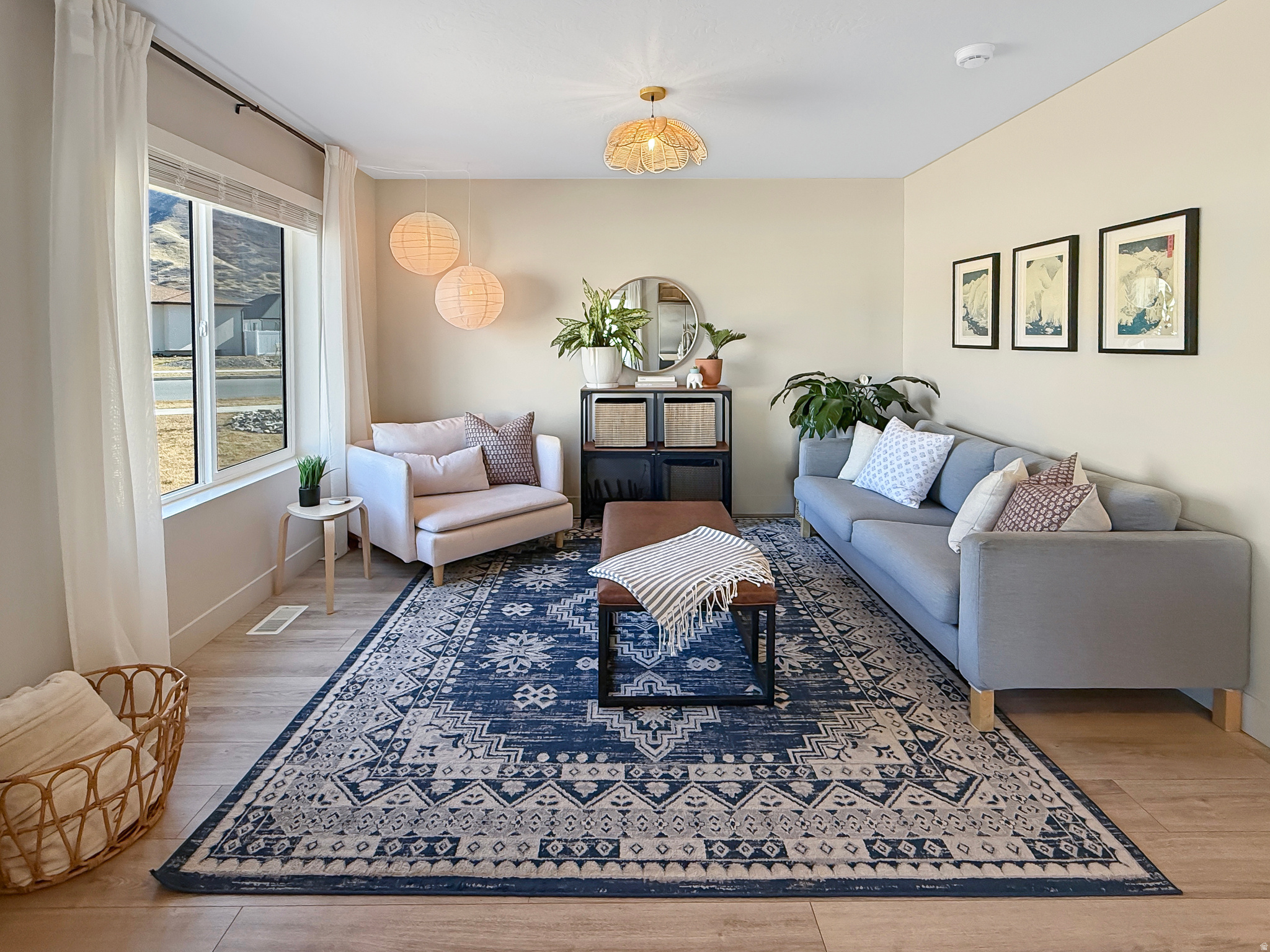 MAPLETON VILLAGE - Residential