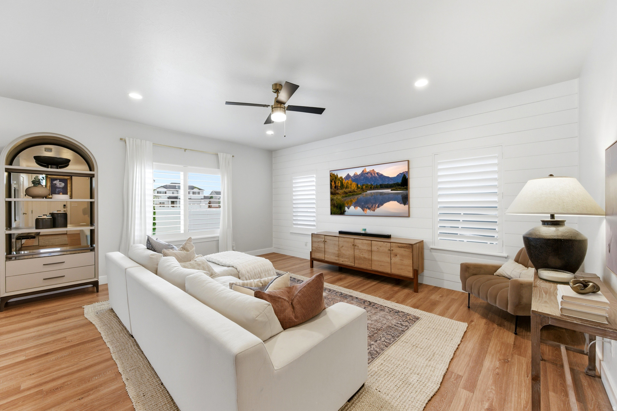 WILLOWS - Residential