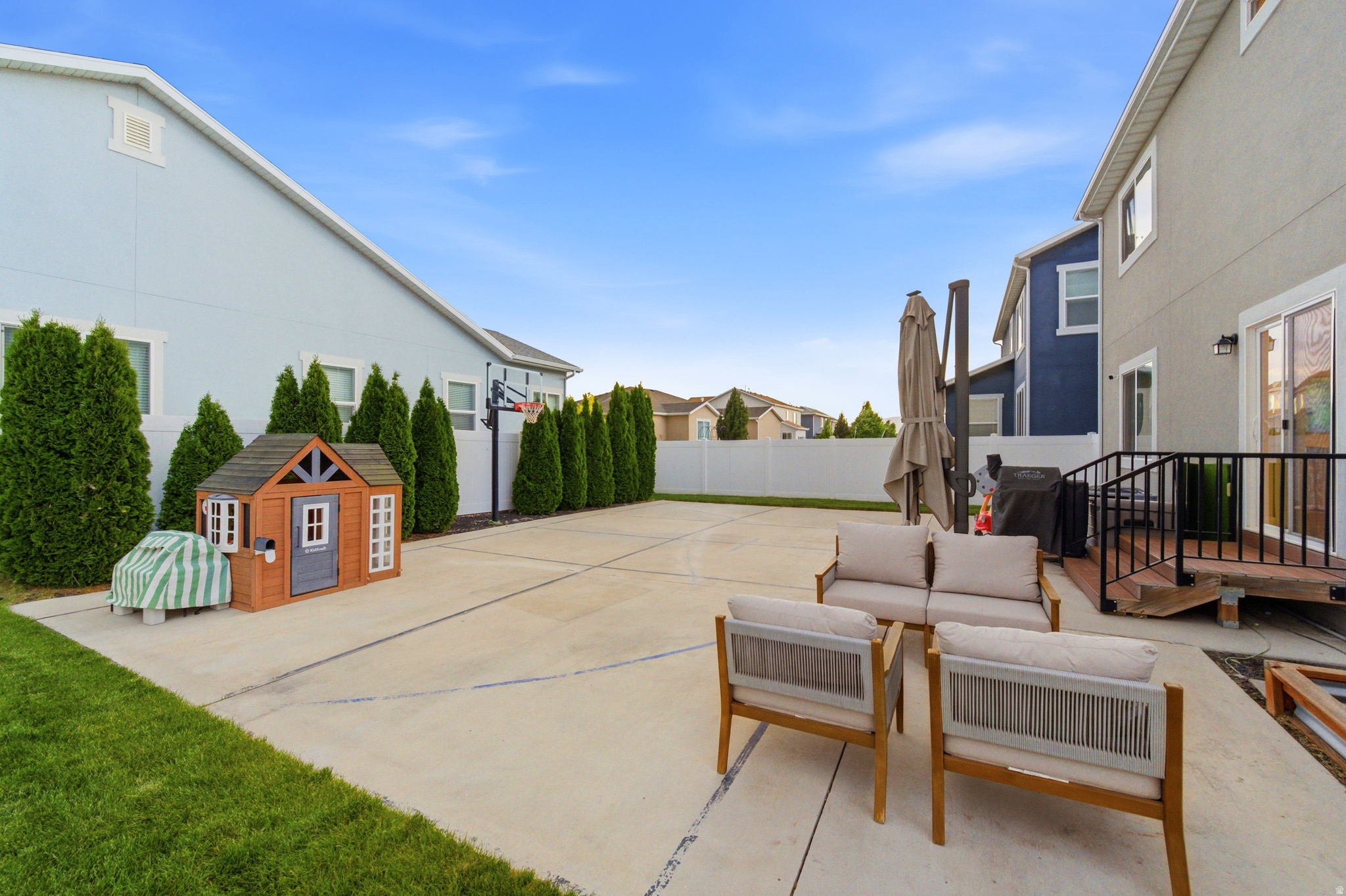 WILLOWS - Residential
