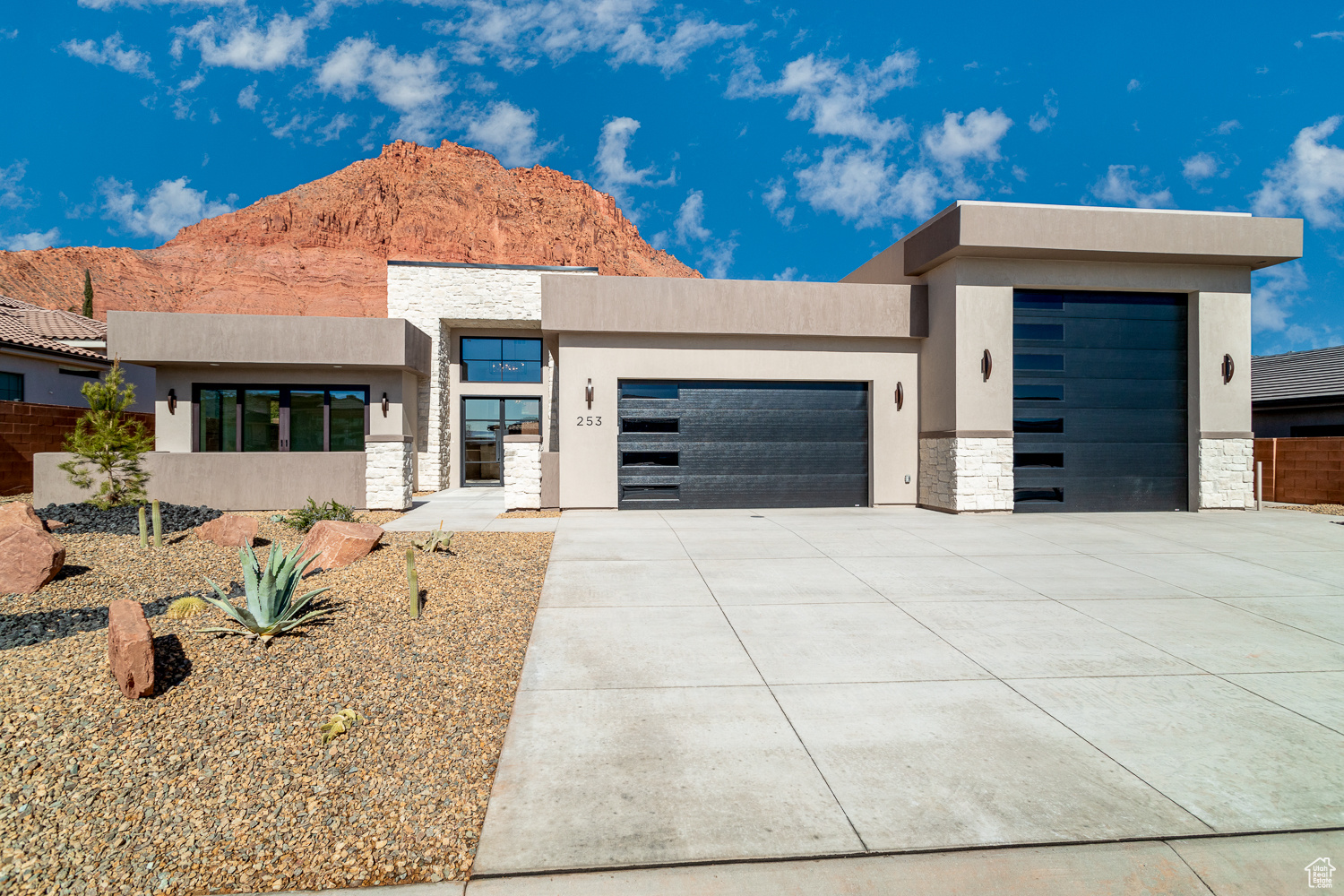 253 E 300, Ivins, Utah image 41