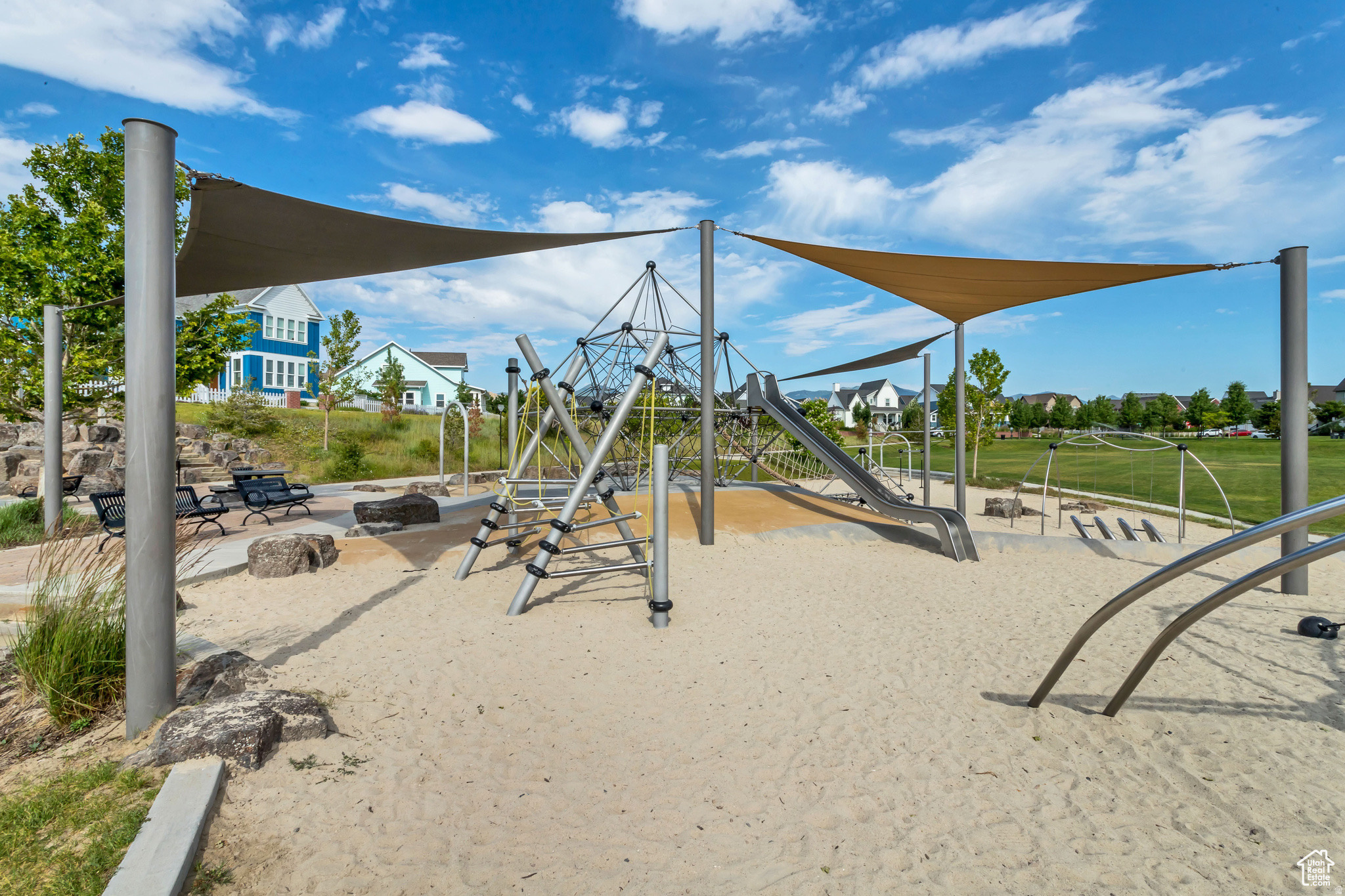 KENNECOTT - Residential