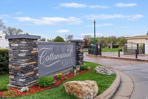 Tiny photo for 273 E VAGABOND DR, Murray, UT 84107 (MLS # 2147802)