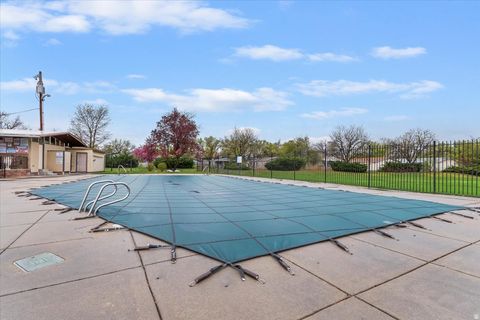 Tiny photo for 273 E VAGABOND DR, Murray, UT 84107 (MLS # 2147802)