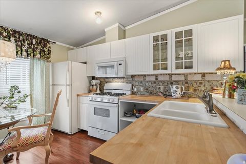 Tiny photo for 273 E VAGABOND DR, Murray, UT 84107 (MLS # 2147802)