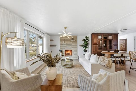 Tiny photo for 960 E SAGEHILL DR, Millcreek, UT 84124 (MLS # 2134109)