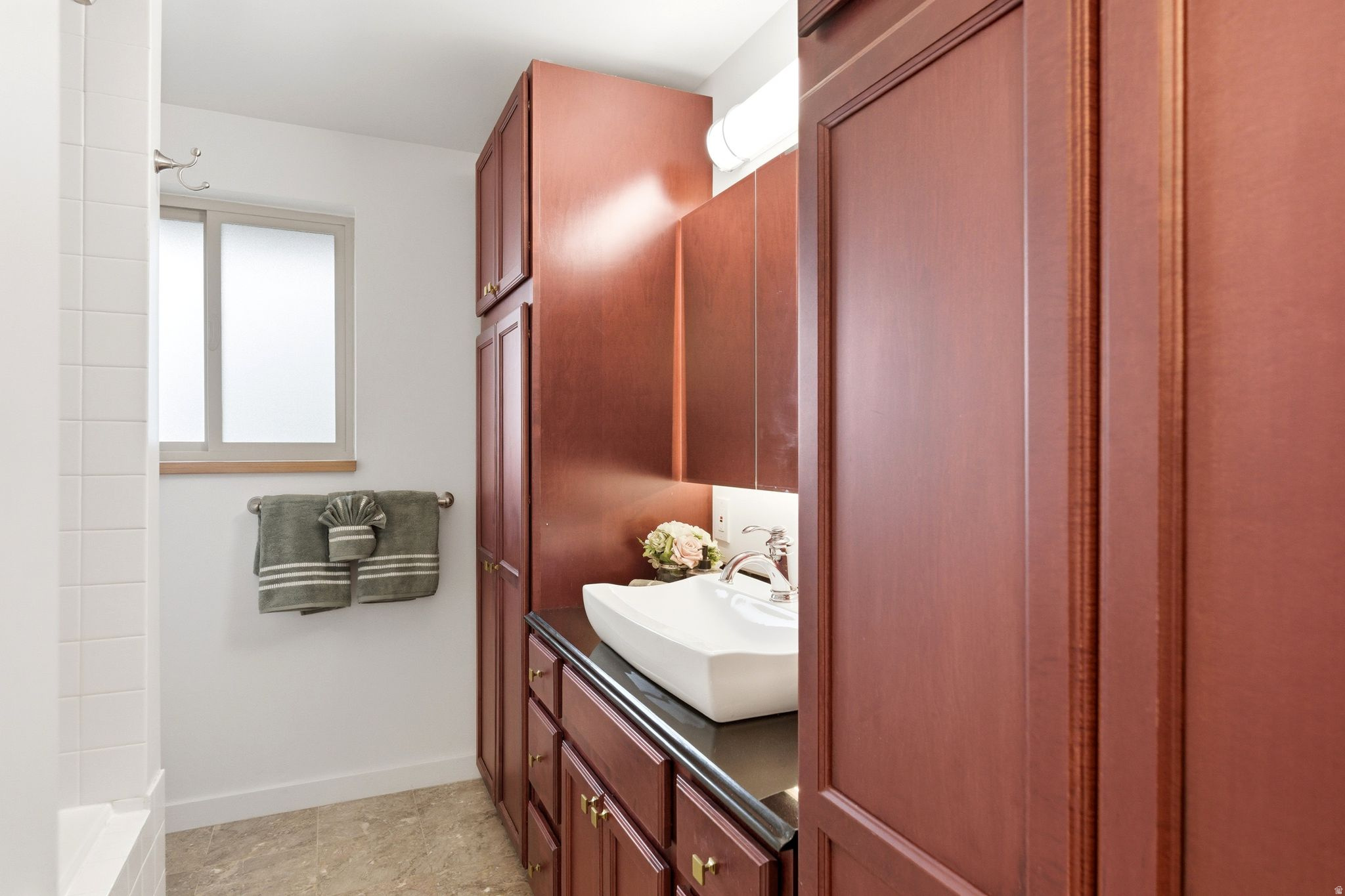 SAGE HILL - Residential