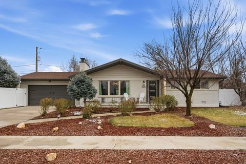 Tiny photo for 960 E SAGEHILL DR, Millcreek, UT 84124 (MLS # 2134109)