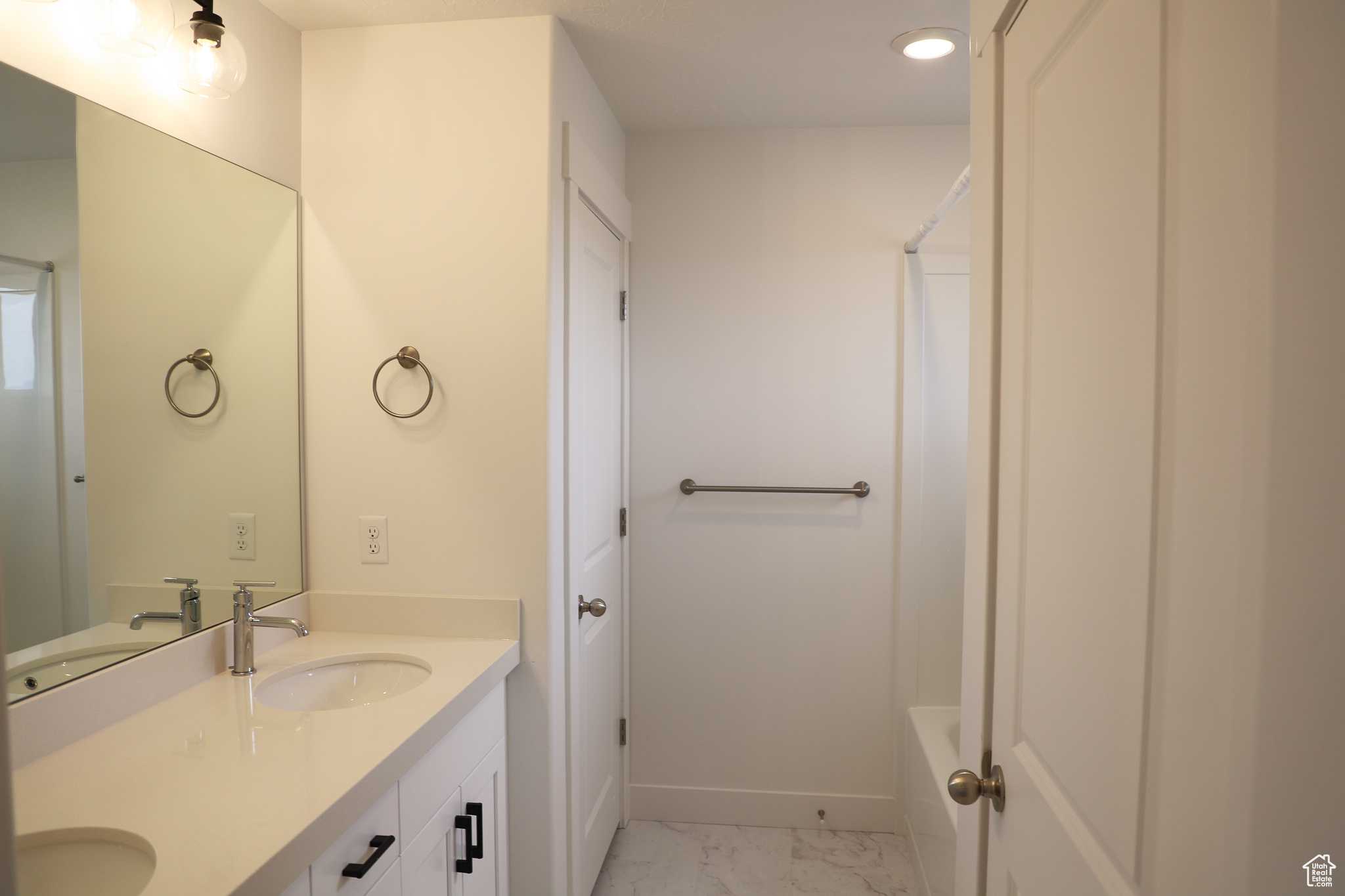 1994 E Sand Hollow Dr #3216, Eagle Mountain, Utah image 5