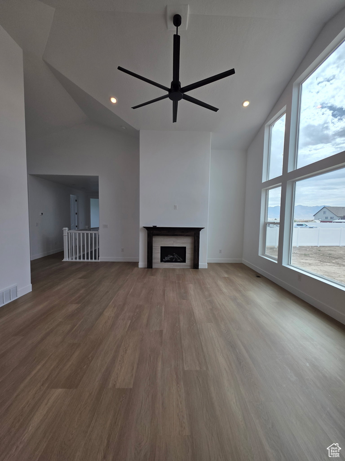 384 E SPRUCE LN 110